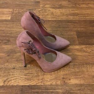 ShoeDazzle Corset Side Pump